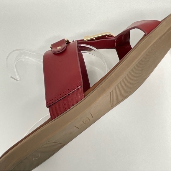 G By Guess Dark Red Open Toe Sandal with Gold Accents Size 7 1/2 - Picture 12 of 12